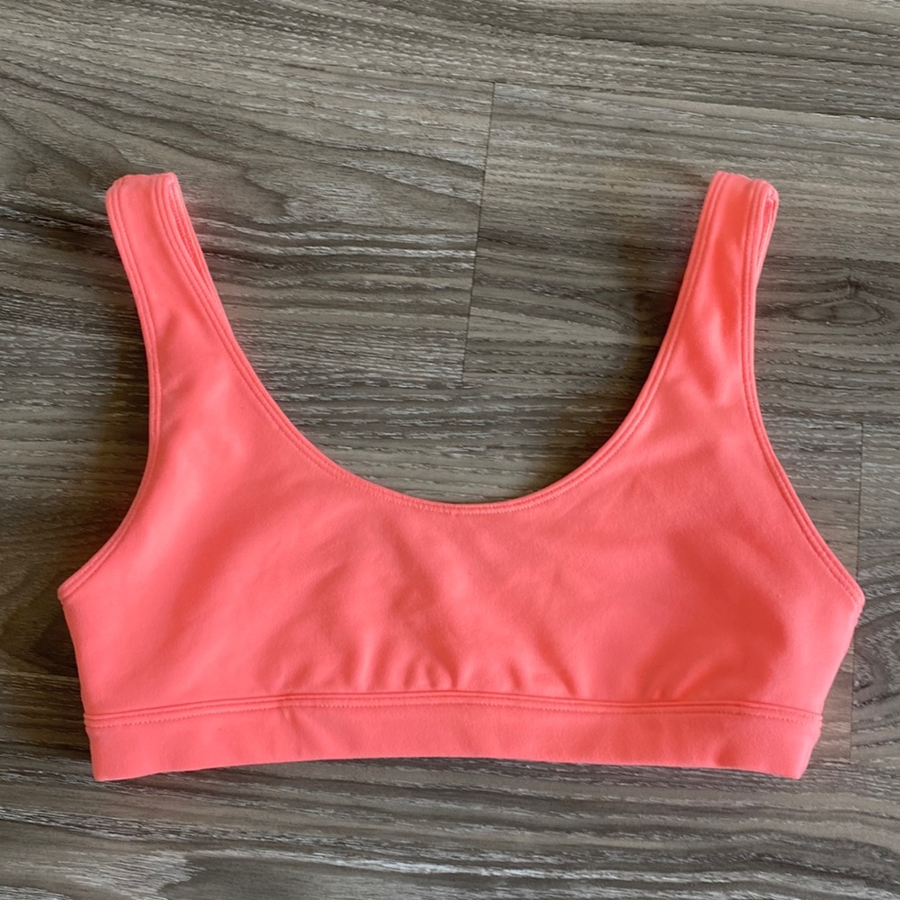 alo Yoga Ambient Bra Hot Pink